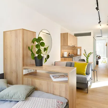 Modern Ausgebautes Ganzjaehrig Angenehm Klimatisiertes Tiny House Aparthotel 3*