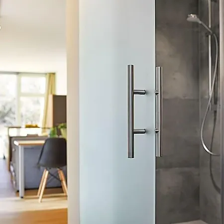 Modern Ausgebauter Ueberseecontainer Als Tiny House 3* Вертгейм